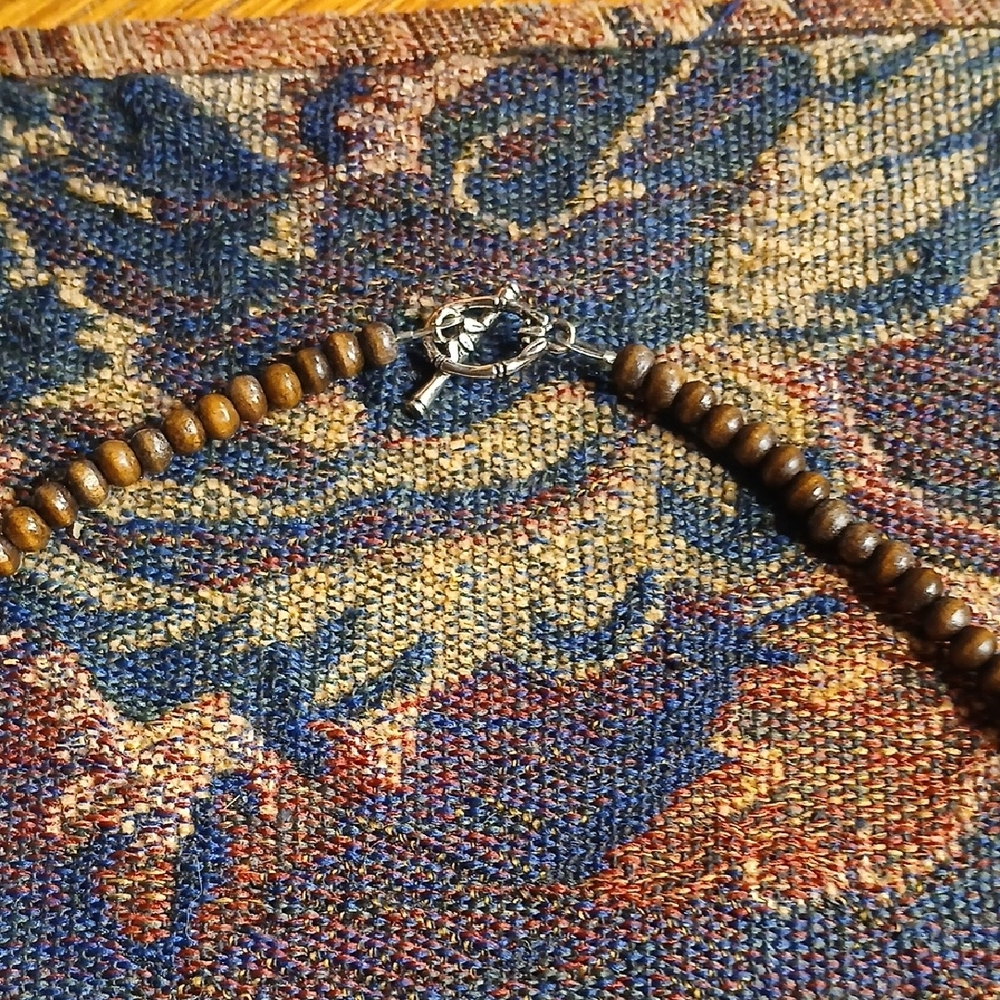 Beautiful Handmade Red and Brown Beaded Necklace - Picture 2 of 4